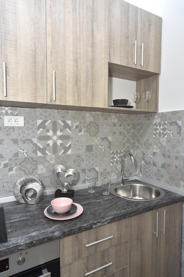 Atlas Apartments Belgrado Buitenkant foto