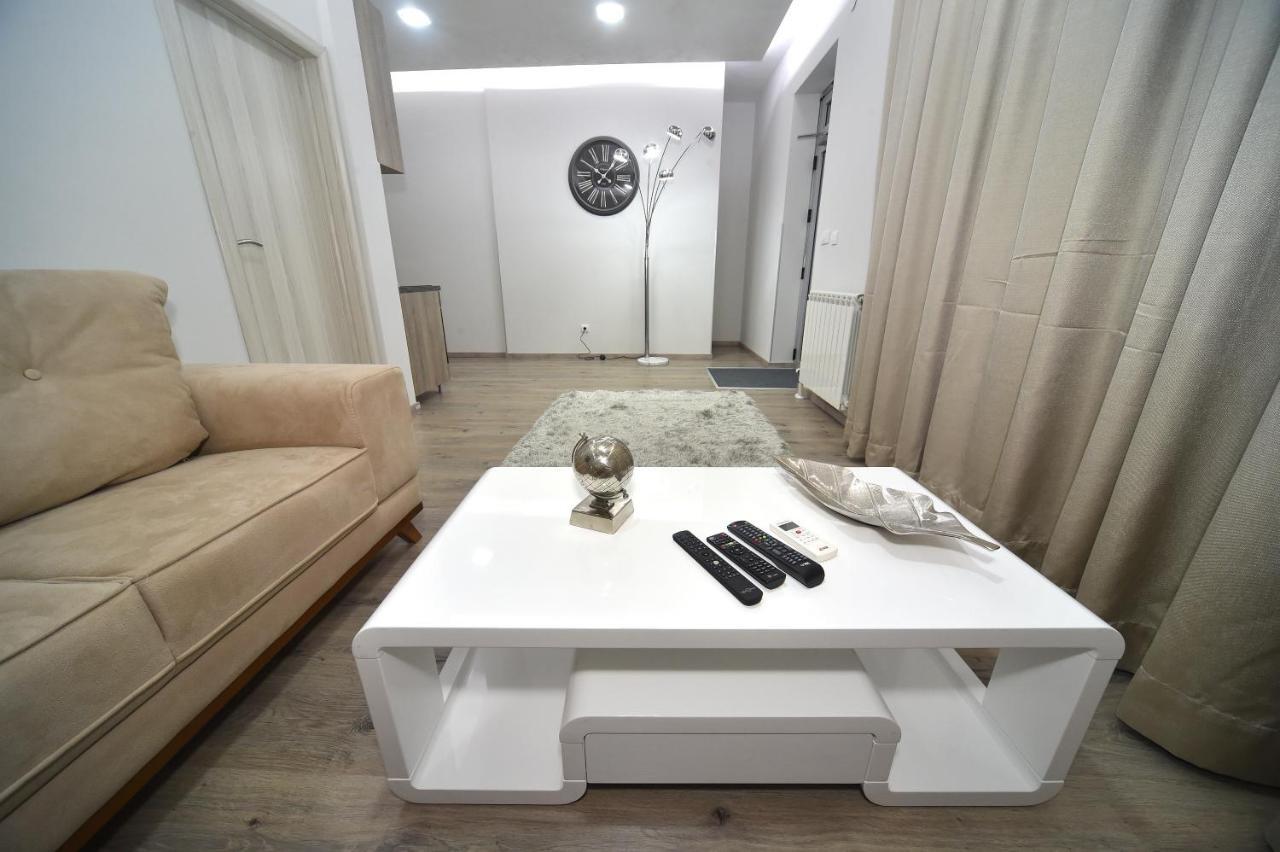 Atlas Apartments Belgrado Buitenkant foto